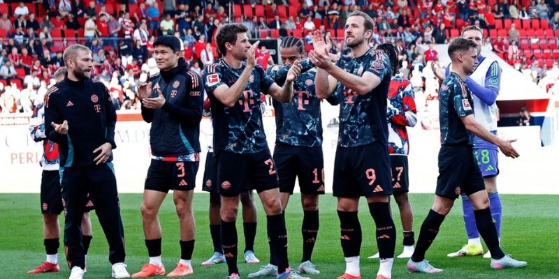 Các đội bóng nổi bật nhất qua các mùa tại giải đấu Bundesliga