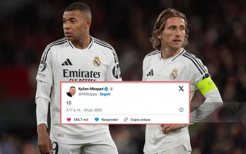 Kylian Mbappe và dòng trạng thái “10” trên X