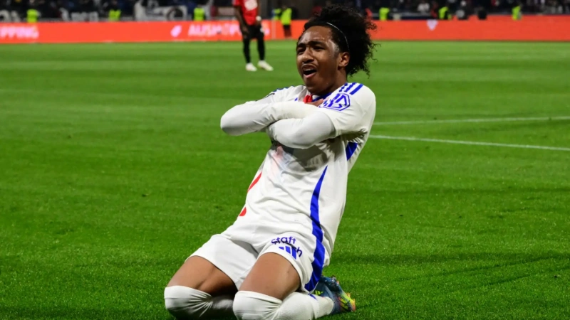 Malick Fofana lọt tầm ngắm của The Kop trong mùa giải này