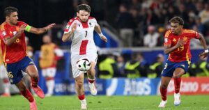 Những trụ cột của 2 ĐT đều gặp chấn thương